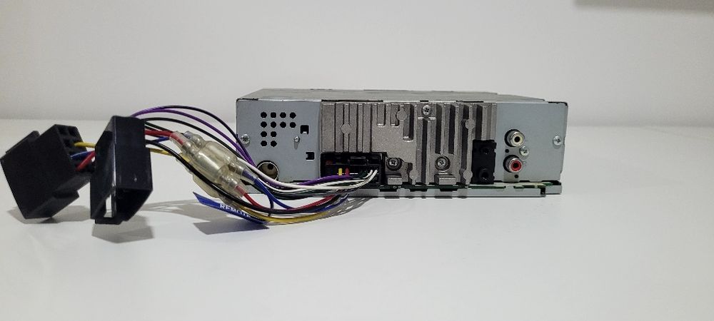 Autorrádio PIONEER DEH-09BT