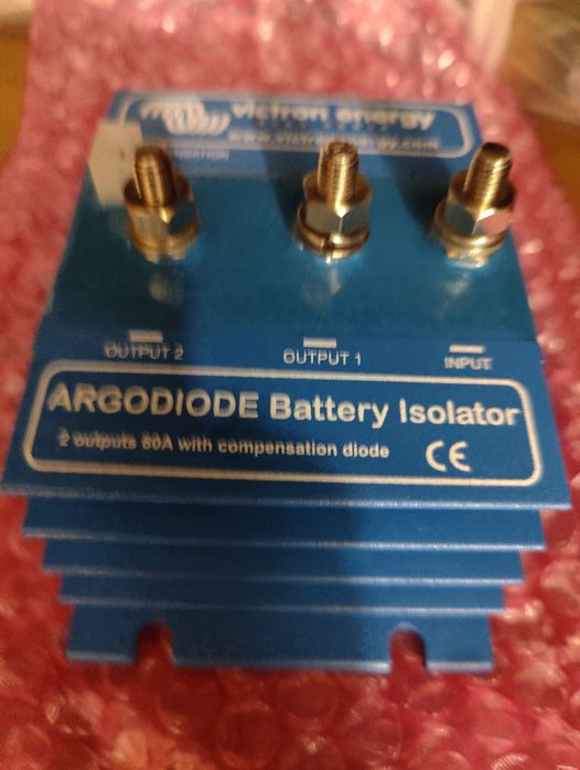 Батарейний ізолятор Argodiode 80-2SC 2 батареї 80A   Victron Energy
