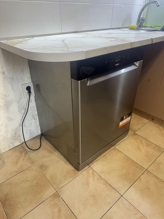 Посудомоечная машина whirlpool