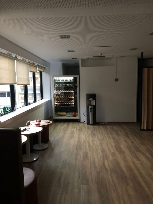 Título: Máquina Automática em Ótimo Estado Pronta - Moedas e notas