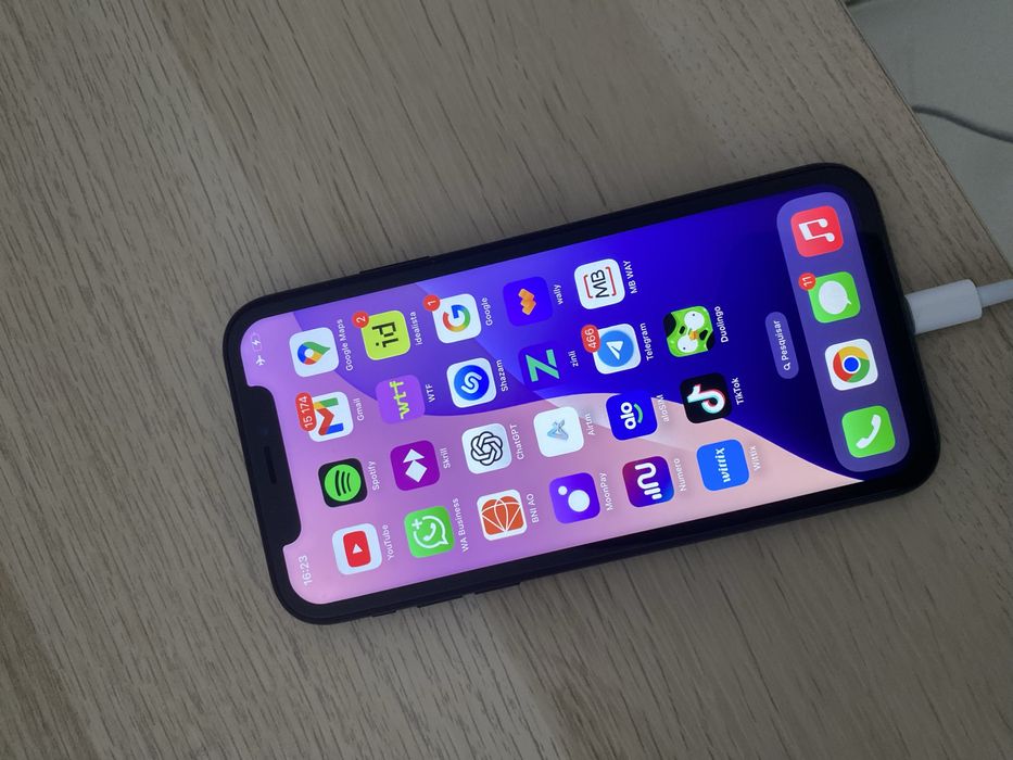 iPhone X 64GB – Como novo