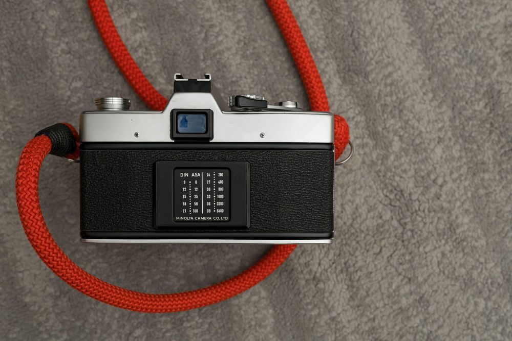 Minolta SRT 101b + Rokkor 50mm - f/1.7 [tested and clean]63824718318339123