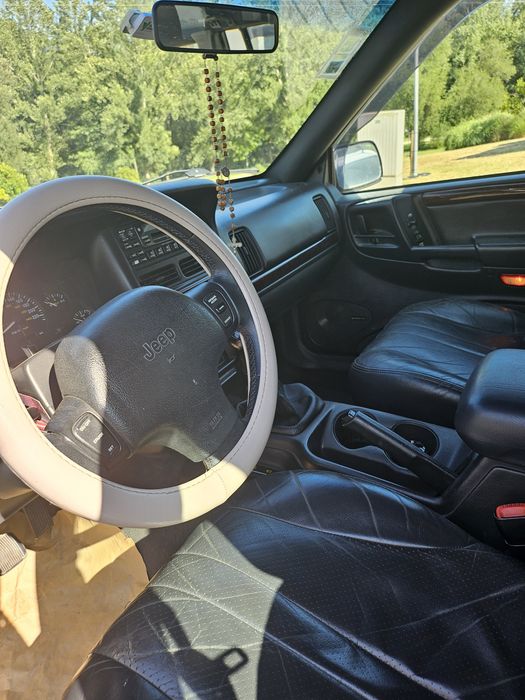 Jeep Grand Cherokee 2.5 TD (1998) | Pele | Apenas 180.500 km – Excelente Estado