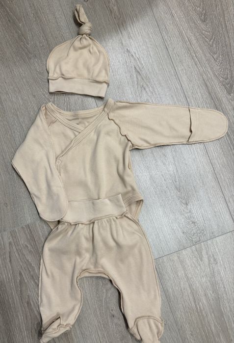 Одяг для новонароджених