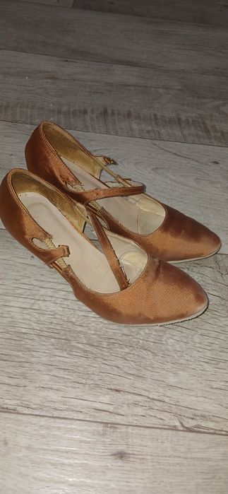 Туфлі для європейської програми,стандарт