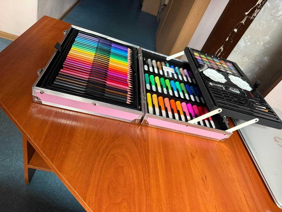 Художній набір для малювання / набор для рисования чемодан