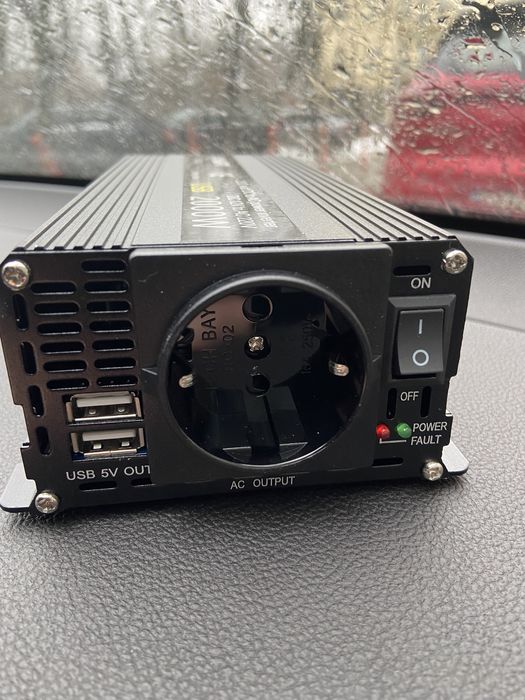 Інвертор 12в до 220в 2000W