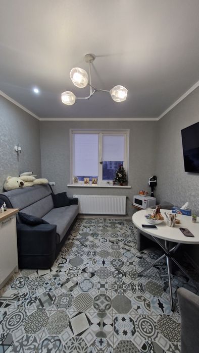 Срочно! ЭКС  1но комнатная на Сахарова с  ремонтом мебелью  за 48 500