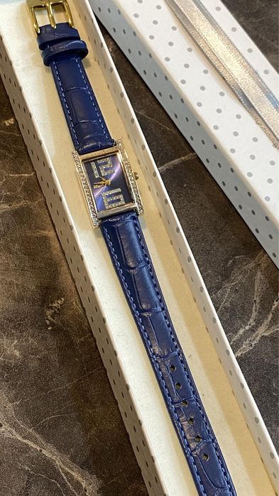 Золотий годинник Ника 585