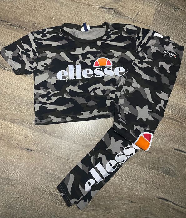 Комплект хакі Ellesse топ-лосиниS/М бавовняний жіночий спортивний одяг