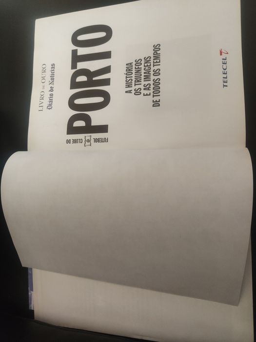 Livros  de Ouro que resume a história do FCP