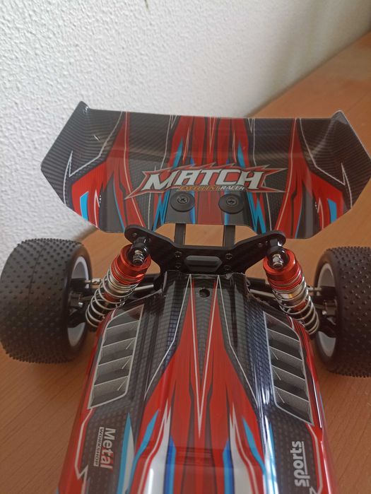 Carro telecomandado Wltoys 104001 escala 1/10 NOVO