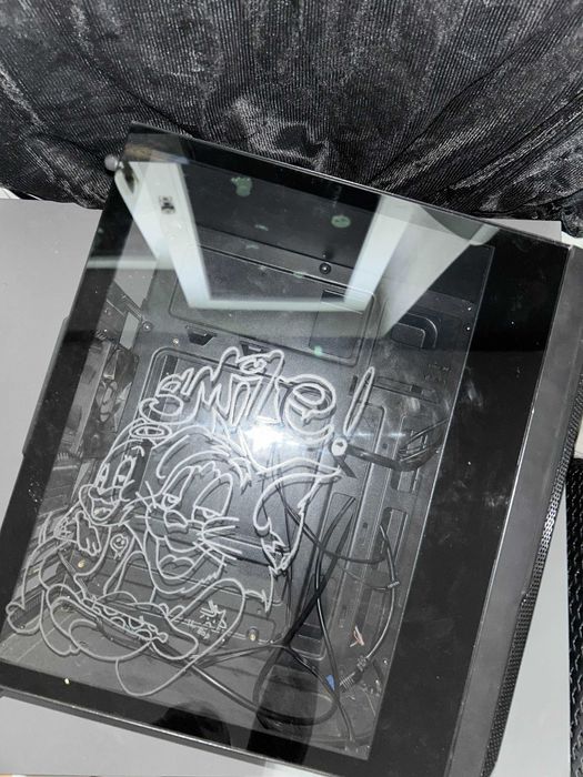 Komponenty gamingowe / RX 570 /i3-10100F/MONITOR/ZASILACZ/OBUOWA