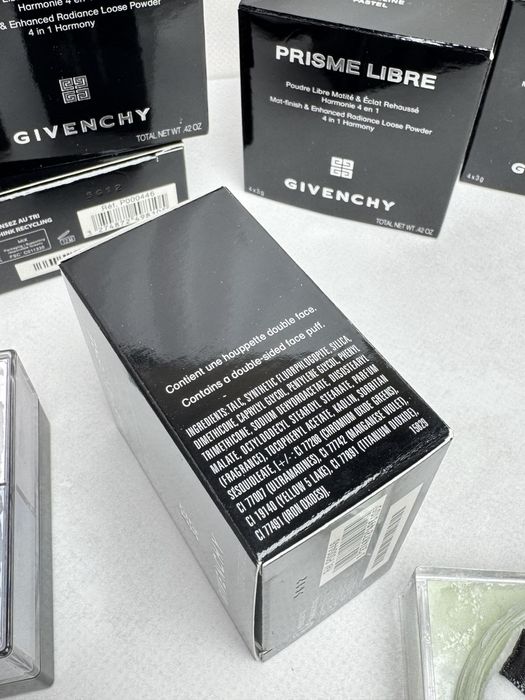 Пудра для обличчя розсипчаста Givency