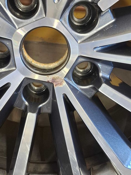 Felga Koło Skoda Kodiaq Karoq 7x18 Et42 5x112