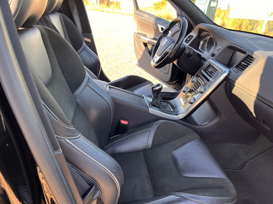 Volvo V60 D3 R Design 2017