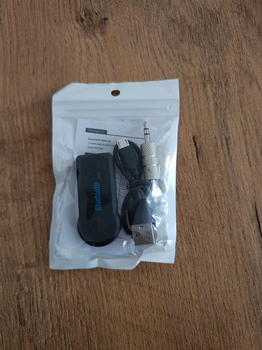 Bezprzewodowy transmiter, adapter Bluetooth z końcówką AUX