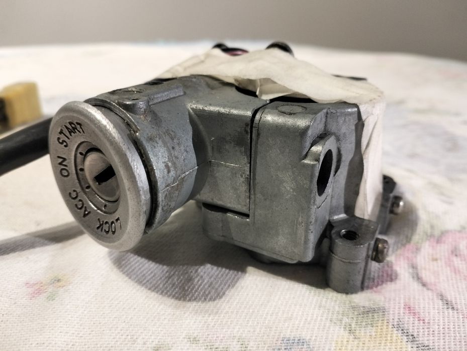 Canhão de Ignição Completo Toyota Corolla KE20