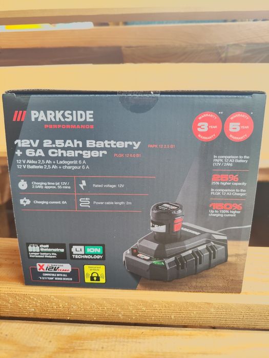 Акумулятор PARKSIDE PAPK 12 2,5 A1 та зарядний пристрій 6А