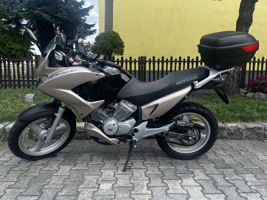 Honda Varadero 125 Mały przebieg, piękny stan, zadbana