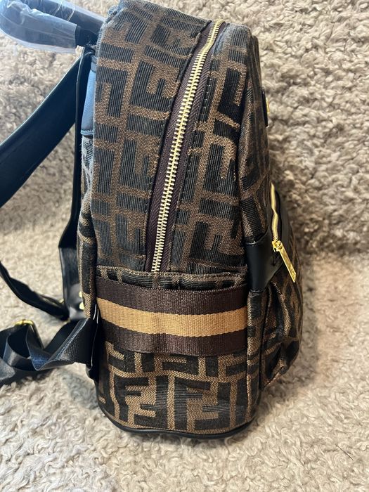 Damski plecak Fendi