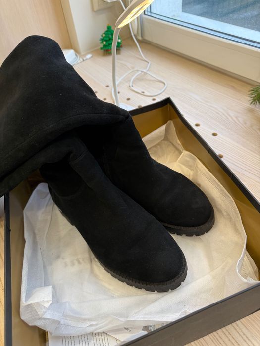 Чоботи жіночі, 38 розмір, натуральна замша, хутро