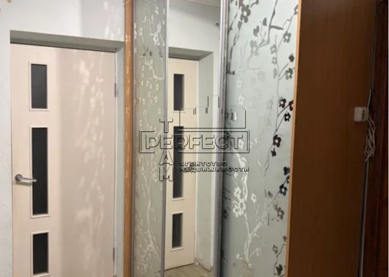 Продаж 1к квартири Івасюка (проспект) 17А / Ивасюка (проспект) 17 А