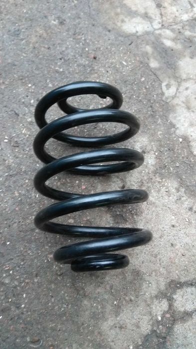 Renault Рено Clio Symbol Dacia  задні пружини, посилені нові