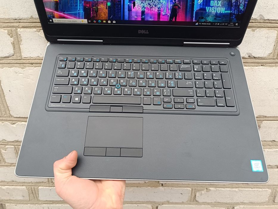 Як новий, Ігровий ноутбук DELL (i7 7820HQ/32/512+1000/P3000 6GB)