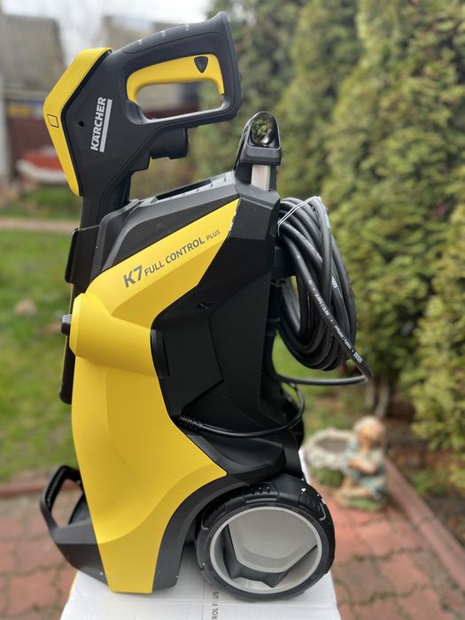 Универсальная мойка KARCHER K7 Full Control Plus 1.317-030.0