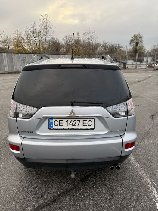 Mitsubishi Outlander Xl