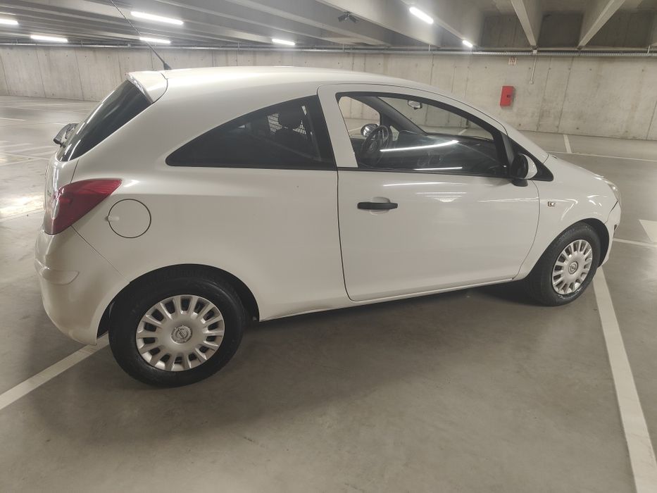 Opel corsa comercial
