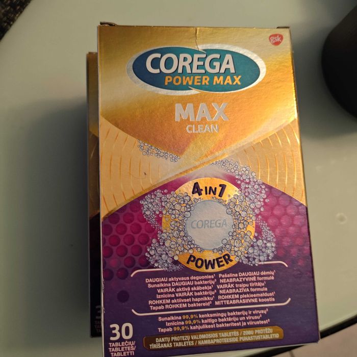 90 tabletek Corega max do protez