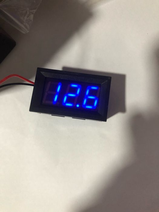 Voltomierz Miernik naładowania akumulatora 4-30Volt