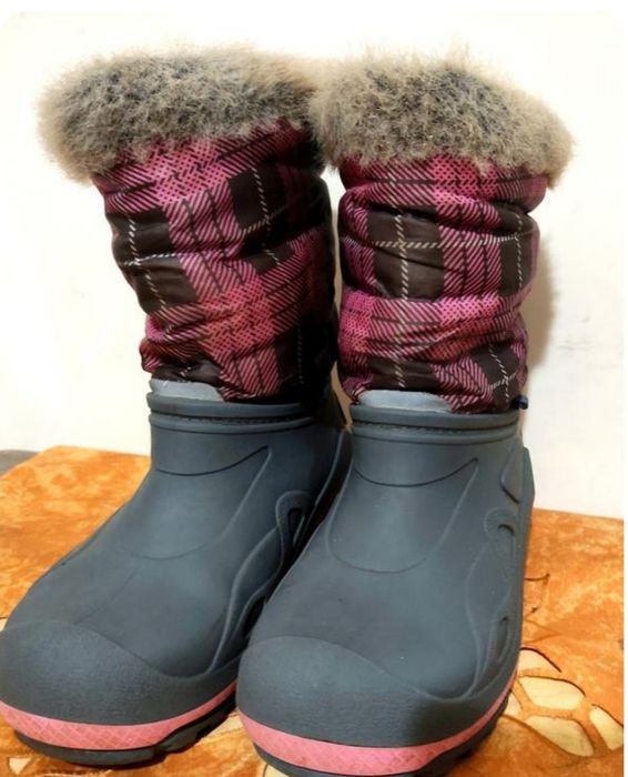 Продам сноутбуси  29/30 рр. Walkmaxx