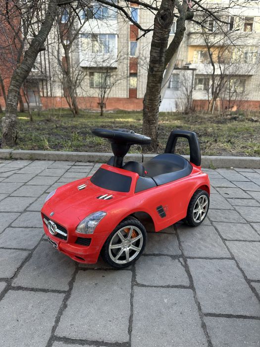 Машинка-каталка толокар Mercedes-Benz Червона