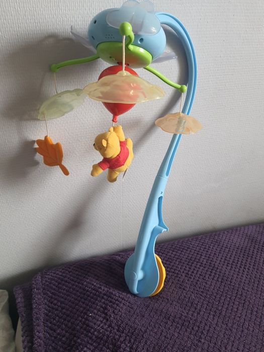 Tomy Karuzela z Kubusiem Puchatkiem