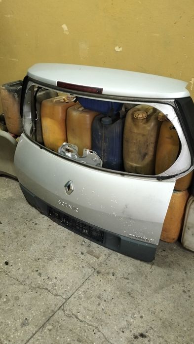 Кришка багажника Renault Scenic 2 Grand Scenic Сценік 2