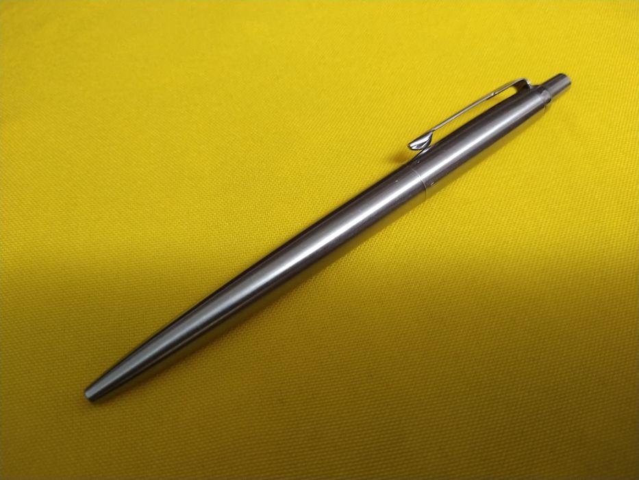 Caneta Parker aço inox escola escritório gabinete quarto casa vivenda.