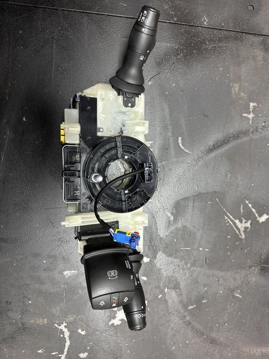 Pająk przełacznik taśma Renault Master 4 Multifunkcja 2021r Jak Nowa