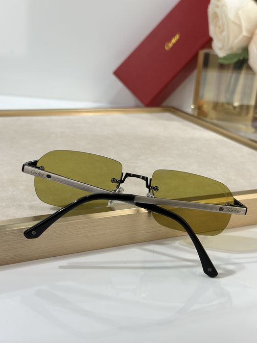Чоловічі сонцезахисні окуляри Cartier з фотохромними коричневими лінза