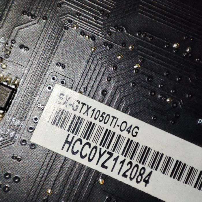 Видеокарта Asus 1050ti