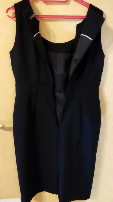 Na wizytę  Sukienka Atmosphere   Rozmiar UK 14  czarna  plus biała