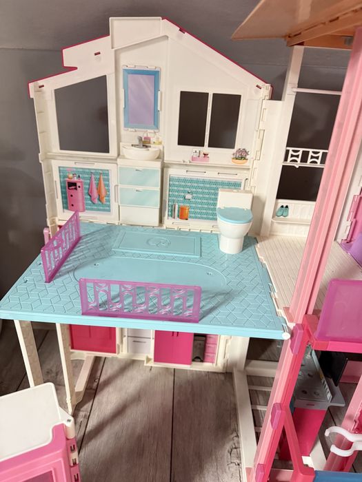 Domek miejski Barbie 3 pietrowy