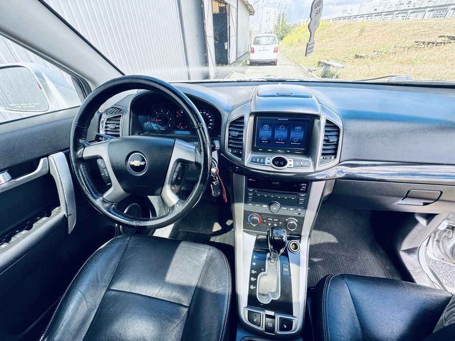 Chevrolet Captiva 2.2 d 4*4 з Швейцарії