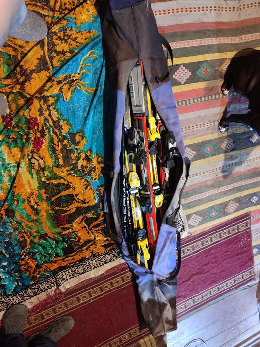 Продам Лыжи комплект