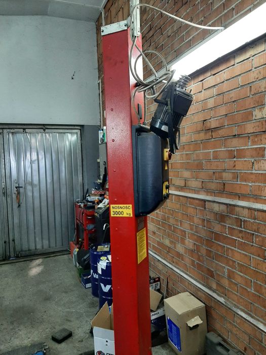 Podnośnik kolumnowy śrubowy Werther 300S