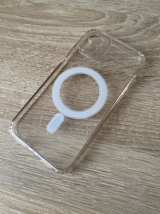 6 чехлов на 11 iPhone