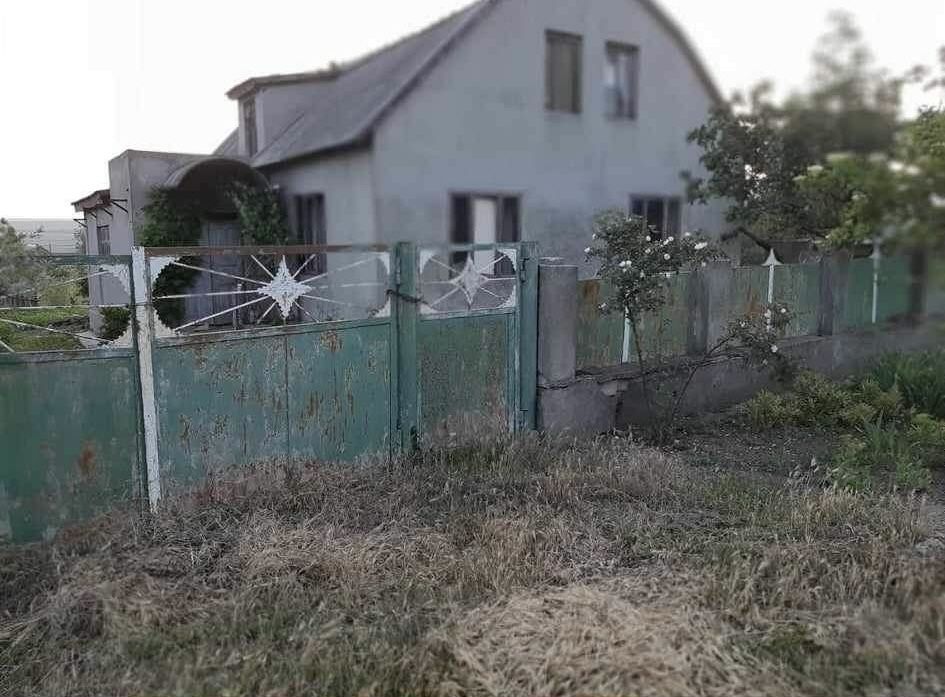 Дом, недострой с участком