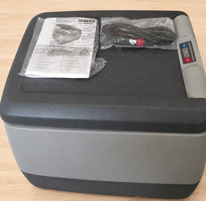 Geleira Elétrica Waeco BordBar BB-32 12V | Frio e Quente | 32L + Inversor de Corrente Novo